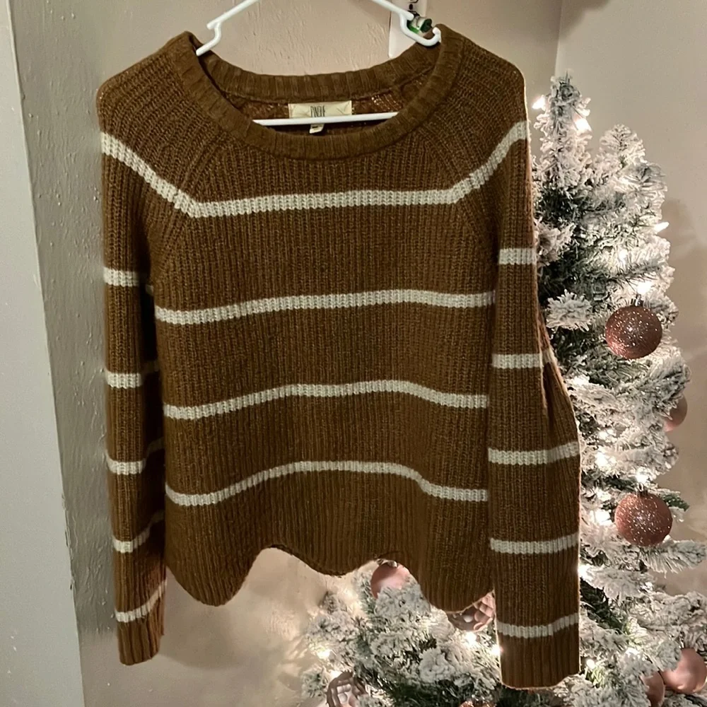 Super comfy sweater - Picture 1 of 3